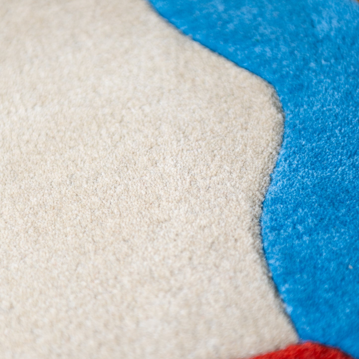 Wavy Horizon - Red & Blue